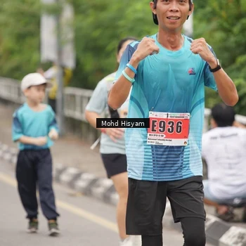 Runner Photo 8986310