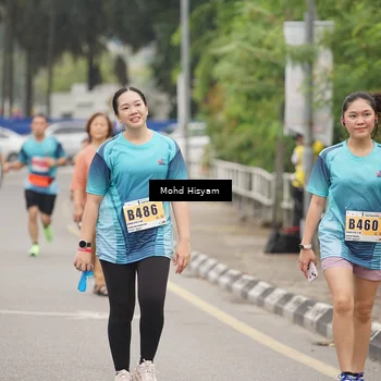 Runner Photo 8986323