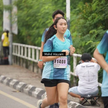 Runner Photo 8986342