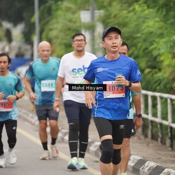 Runner Photo 8986348