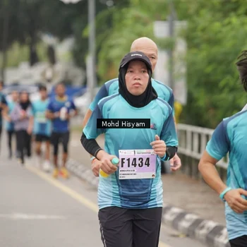 Runner Photo 8986351