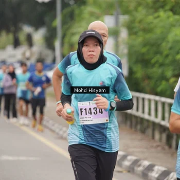 Runner Photo 8986352