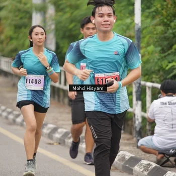 Runner Photo 8986355