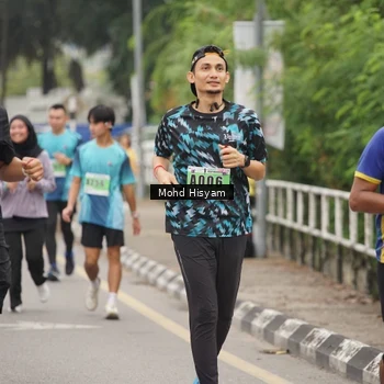 Runner Photo 8986358