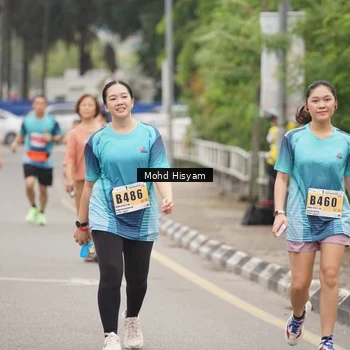 Runner Photo 8986359
