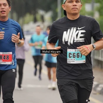 Runner Photo 8986363