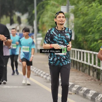 Runner Photo 8986368