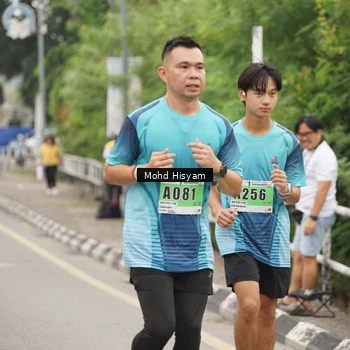 Runner Photo 8986369