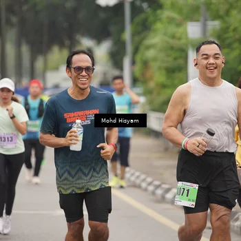Runner Photo 8986380