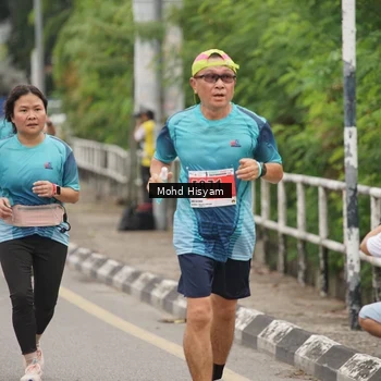 Runner Photo 8986400