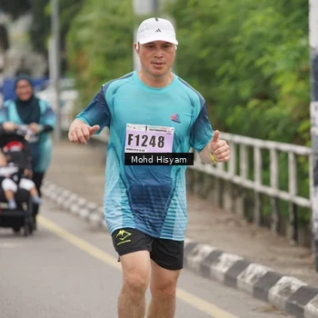 Runner Photo 8986410