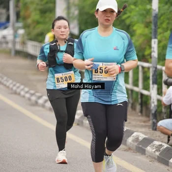 Runner Photo 8986451