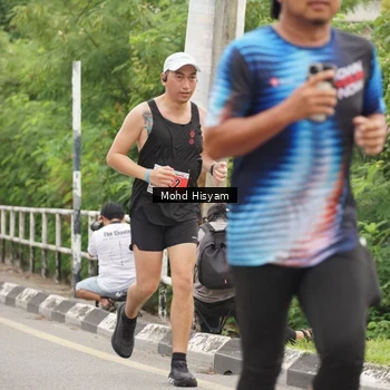 Runner Photo 8986464