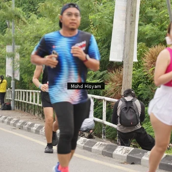 Runner Photo 8986465
