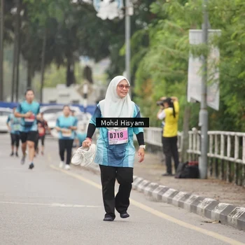 Runner Photo 8986469