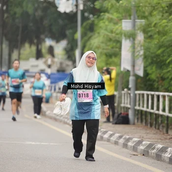 Runner Photo 8986471