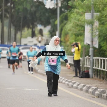 Runner Photo 8986474