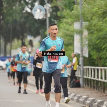 Runner Photo 8986479
