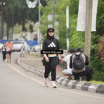 Runner Photo 8986504