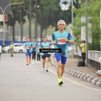 Runner Photo 8986510