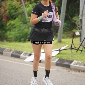 Runner Photo 8986573