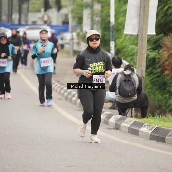 Runner Photo 8986601
