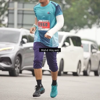 Runner Photo 8986621