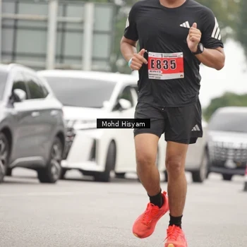 Runner Photo 8986623
