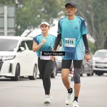 Runner Photo 8986637