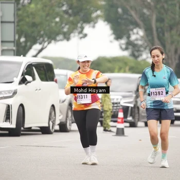 Runner Photo 8986700