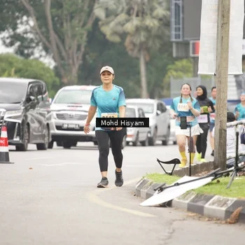 Runner Photo 8986765