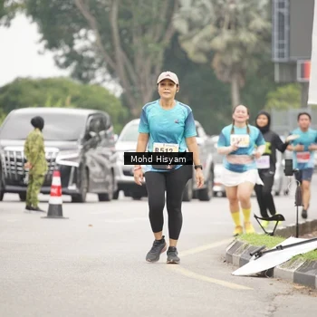 Runner Photo 8986768