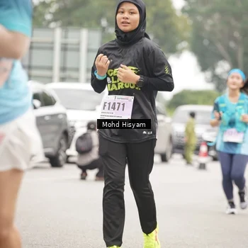 Runner Photo 8986773