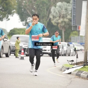 Runner Photo 8986795