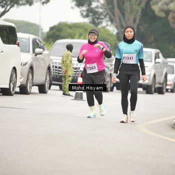 Runner Photo 8986807