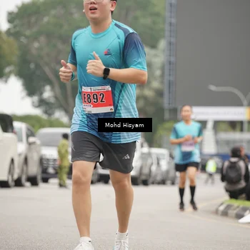 Runner Photo 8986848