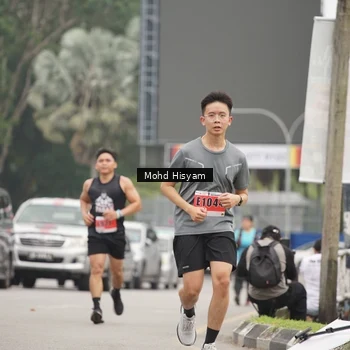 Runner Photo 8986863