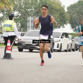 Runner Photo 8986945