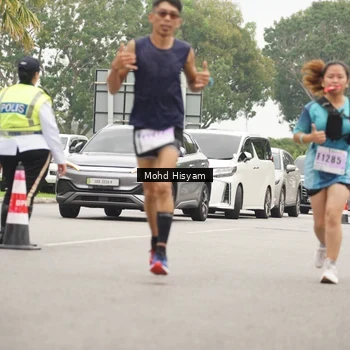 Runner Photo 8986946