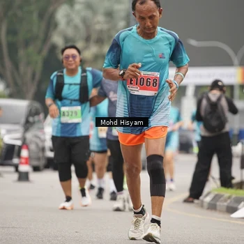 Runner Photo 8986963
