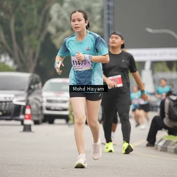 Runner Photo 8986987