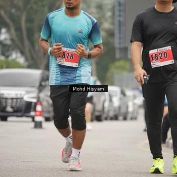 Runner Photo 8986989