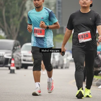 Runner Photo 8986990