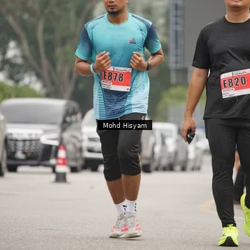 Runner Photo 8986995