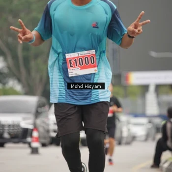 Runner Photo 8987004