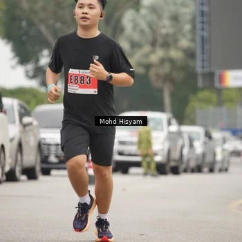 Runner Photo 8987006