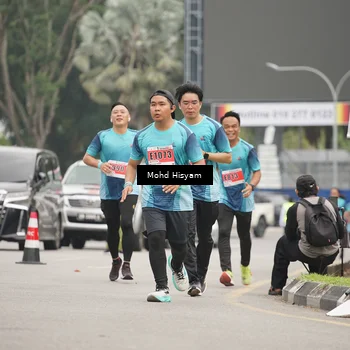 Runner Photo 8987013