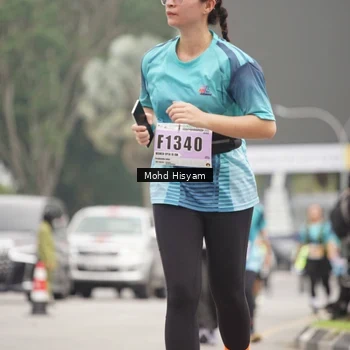 Runner Photo 8987054