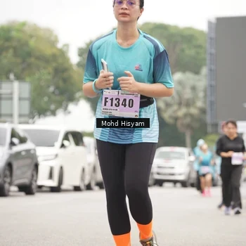 Runner Photo 8987055