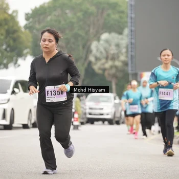 Runner Photo 8987060